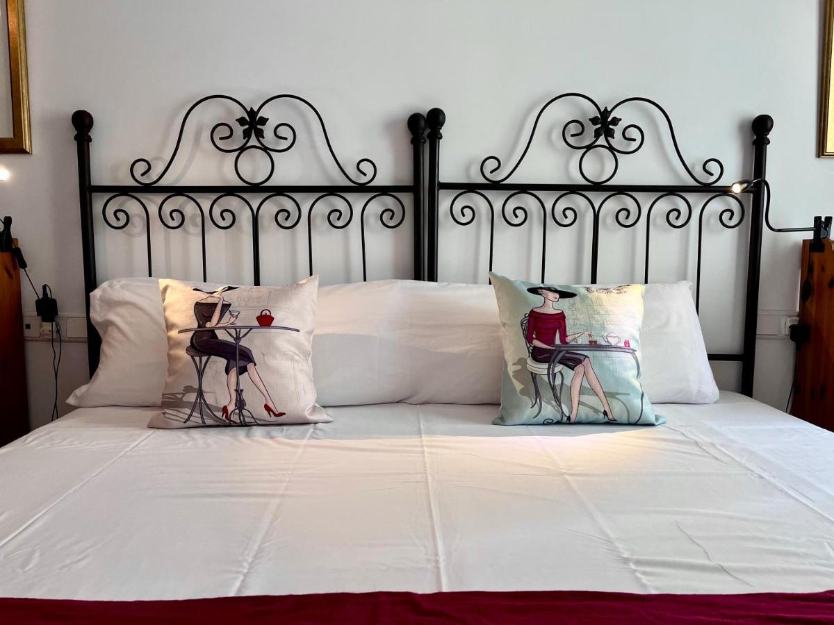 Appartement Gatu Aguamarina Beach, Vistas Al Mar Playa Victoria à Cadix Extérieur photo